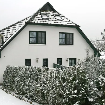 Seeadler By Interhome Groß Zicker